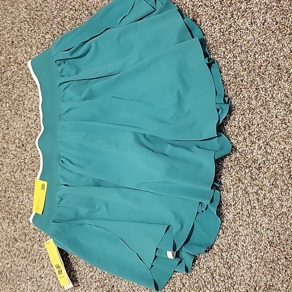 NWT All in motion seamless skort - Picture 6 of 7